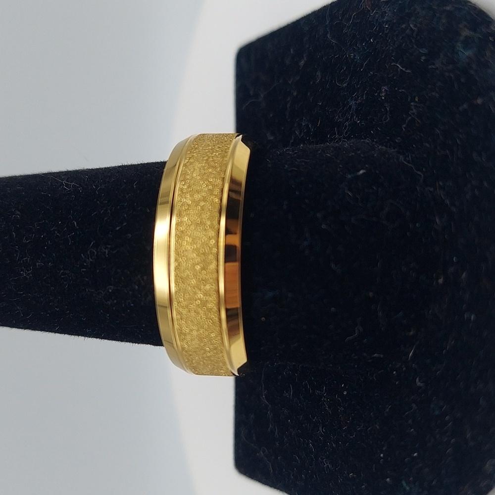 Vtg Titanium & 18k Gold Plated Ring,VGC, sz 10.